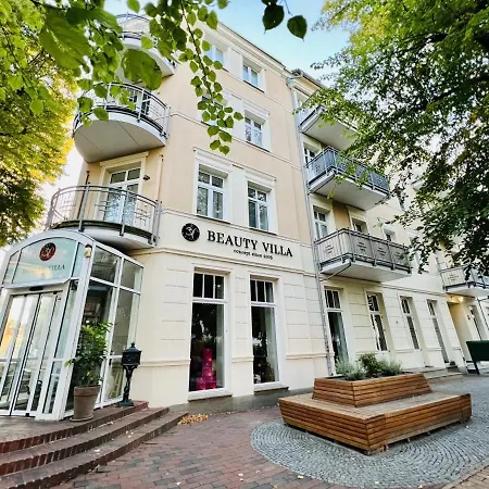 Charlotte, Direkt Am Kurpark *